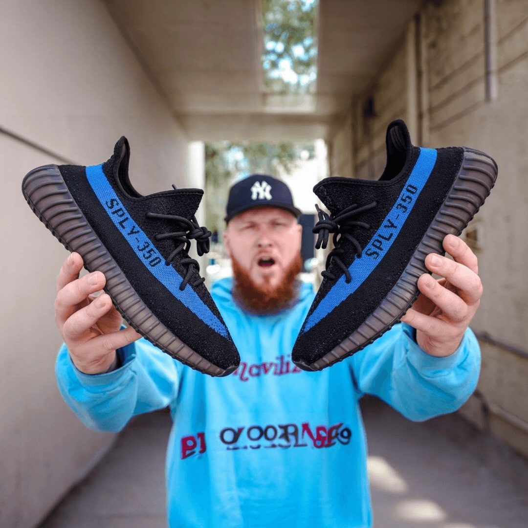 Adidas Yeezy Boost 350 V2 Dazzling Blue Semi UA With Full Accessories