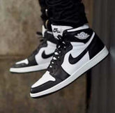 Nike Air Jordan 1 High Black White