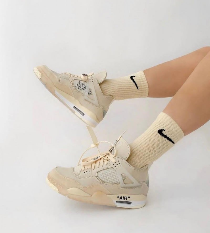 Nike Air Jorden Retro 4 OFF WHITE