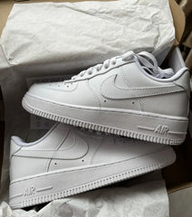 Nik_e Air Force 1 Low Triple White Premium Leather Full Accessories D-1830