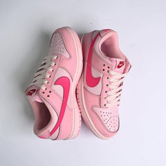 Nikee Dunk Low TRIPLE PINK