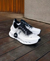 ON CLOUD Running TILT 2.0 BLACK IVORY HP