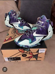 Nik_e Lebron 11 Gator king Glow in Dark