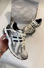 New Balanc e 1906R Sliver Causual