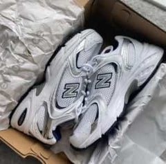 N...Ew BAlANce 530 White Navy for her