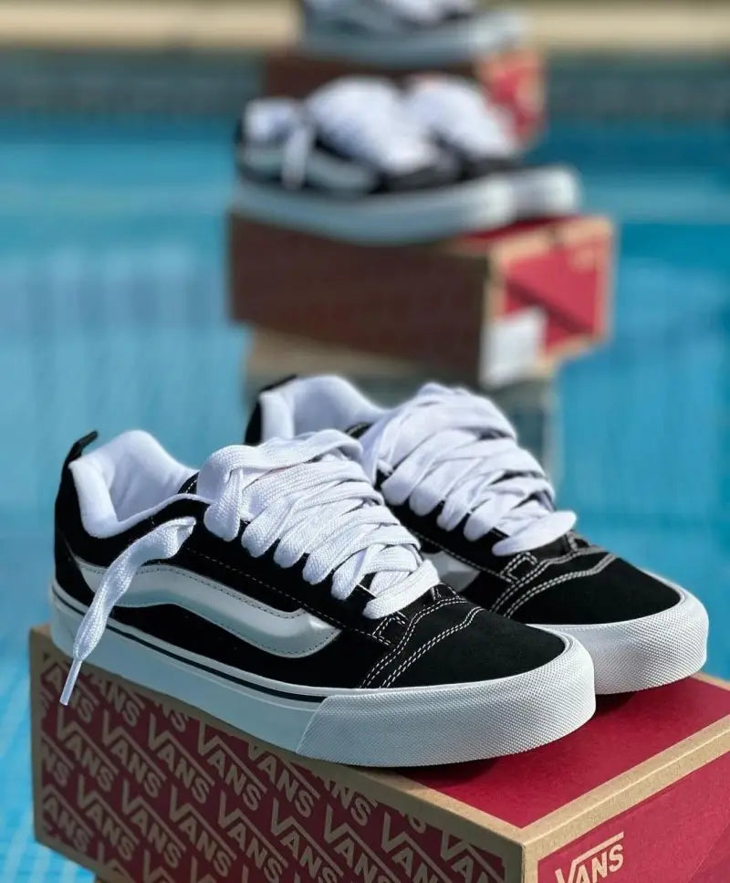 Vanss KNU Skool Black White