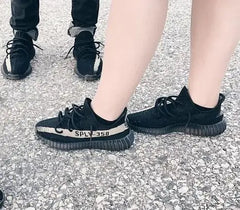 Adidas Yeezy 350 V2 Oreo for Girls  Semi-UA 7A Quality Full Kit (D-2023)