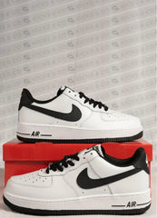 Nike Airforce 1 07 Grade School White Black