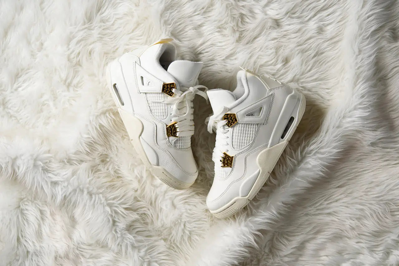 Jordan 4 Metali Gold (395