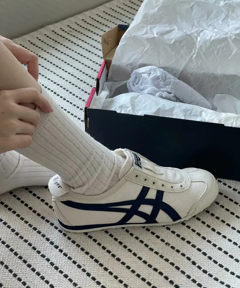 Onitsuka Tiger Mexico 66 Slip On Beige Navy 179