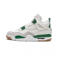 AIR JORDAN RETRO 4 PINE GREEN WITH KEYCHAIN