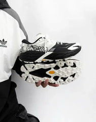 Hoka Speedgoat 7 Trail  Trainers White Black 